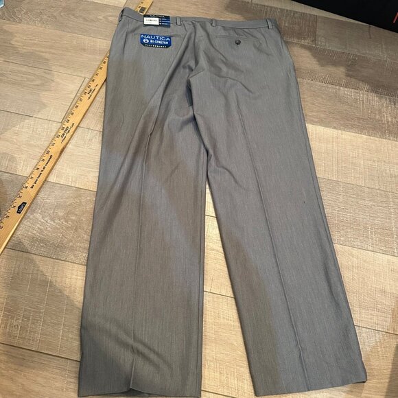 NAUTICA MENS LIGHT GREY DRESS PANTS BI STRETCH NEW 38X30 - Picture 9 of 10